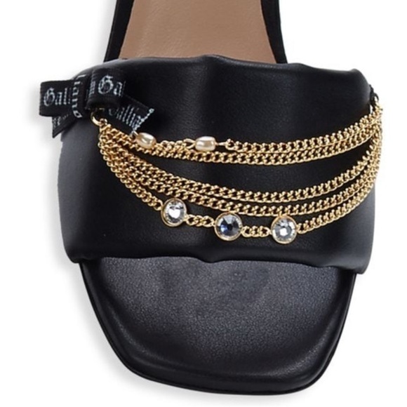 JOHN GALLIANO Brand New in Box super comfy
Chain-Trim Leather Sandals - Picture 6 of 14